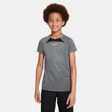 Afbeelding in Gallery-weergave laden, Nike Dri Fit Academy T-Shirt Junior

